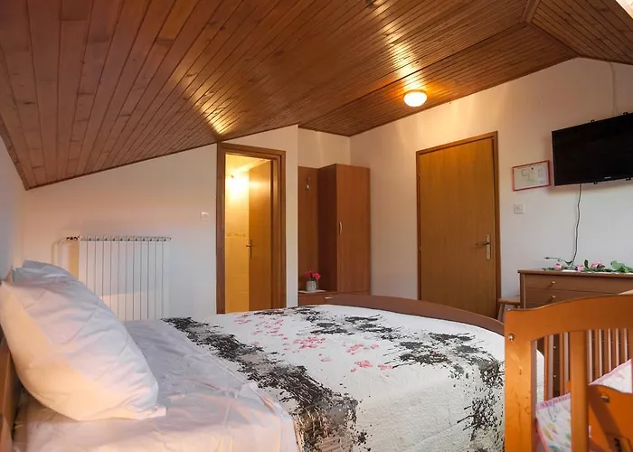 Летний дом Janezinovi House Ratecevo Brdo